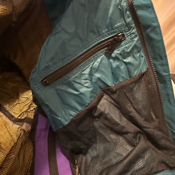 Vintage MEC 90's gore-tex ski shell jacket - Picture 5 of 7